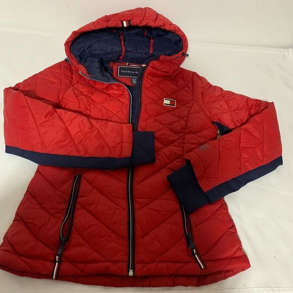 Tommy Hilfiger Women's Packable Hooded Puffer  Lightweight Jacket, RED Size XS - Picture 6 of 16